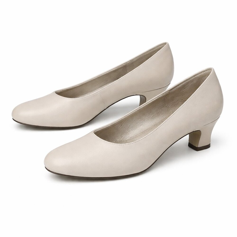 Ros Hommerson Taupe Leather Work Dress Pumps Sz 6M